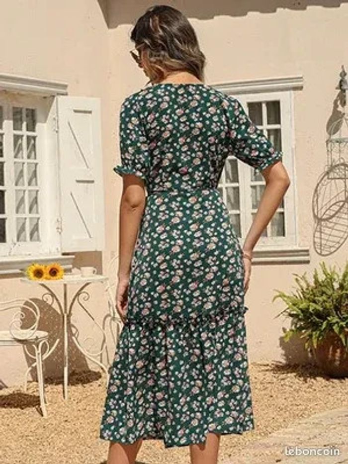 Robe Maxi Portefeuille Fleurie à Volants - Vert / XXL - Princesse fleurie - photo numéro 3