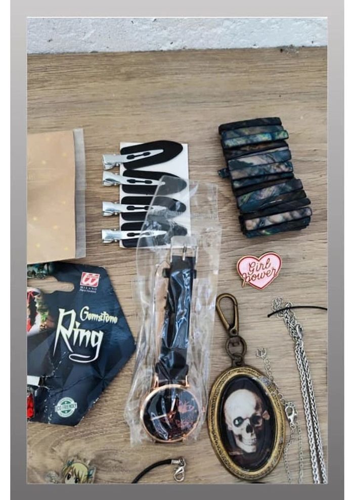 Gros lot de bijoux et autres accessoires - photo numéro 10