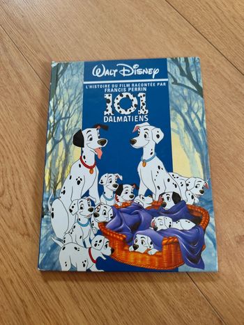Livre les 101 dalmatiens