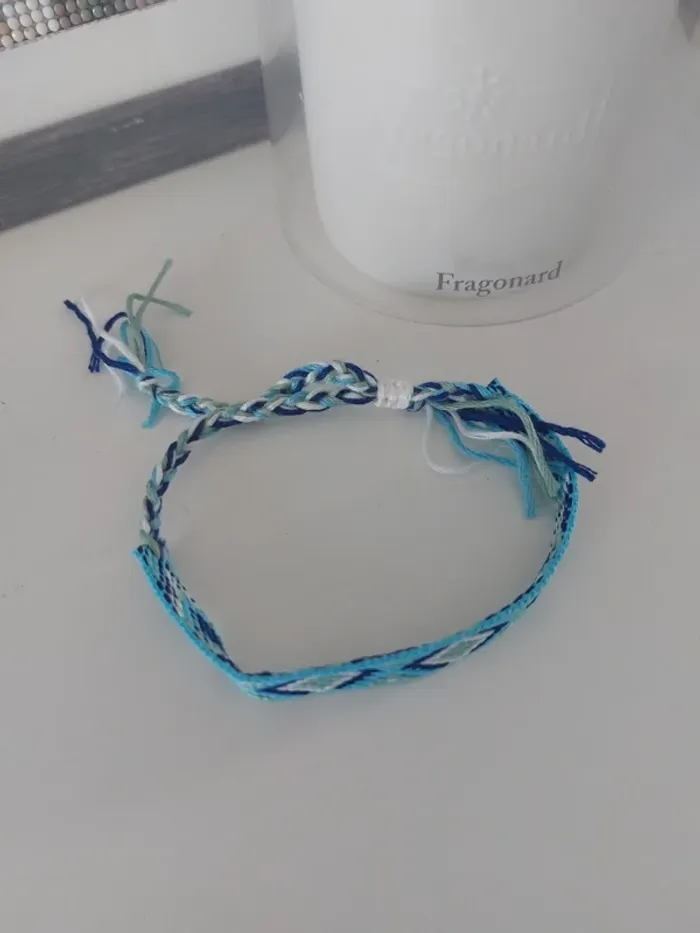 Bracelet fantaisie bleu clair - photo numéro 2