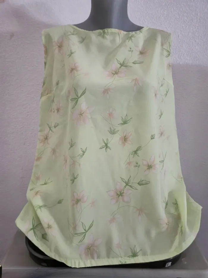 Blouse sans manches vintage en excellent état, taille 44
