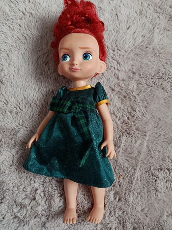 Poupée Disney rebelle