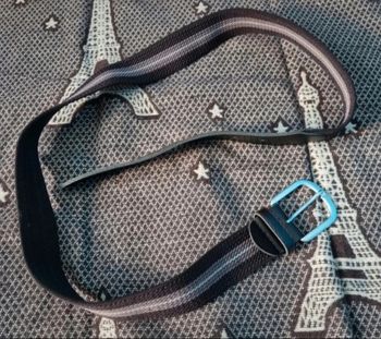 Ceinture marron à rayures élastique