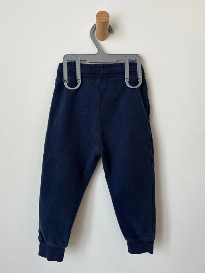 Jogpant bleu marine - H&M 98cm (3ans) - photo numéro 4