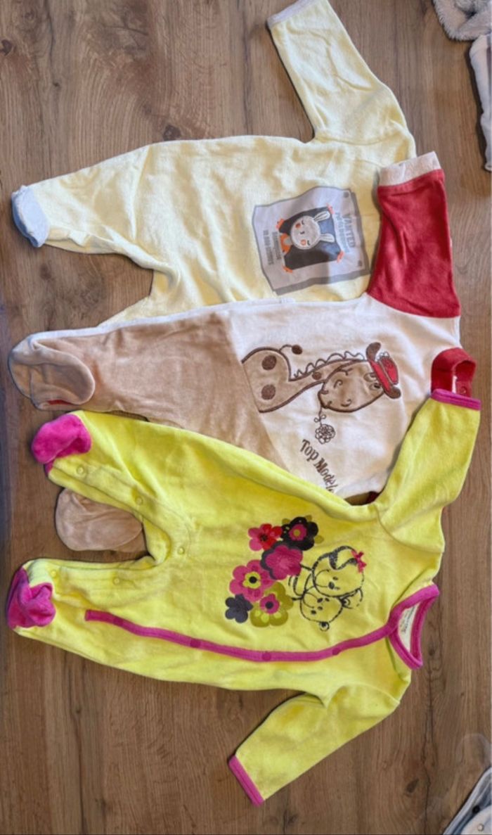 Lot de 3 pyjamas 3mois