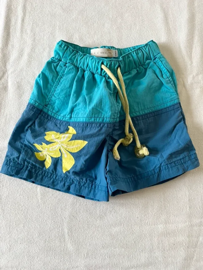 Short piscine tape à l’œil 1 an
