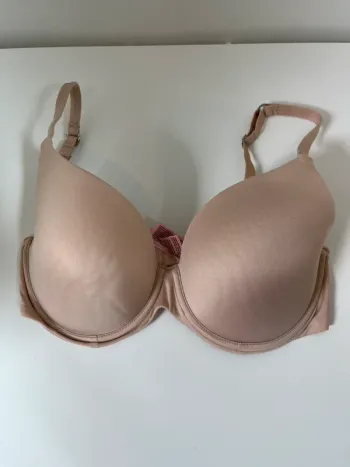 Soutien-gorge Hunkemöller nude Taille 95C