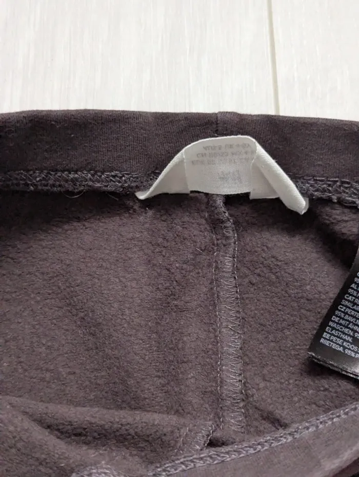 Legging chaud evasé flare H&M 5ans - photo numéro 4