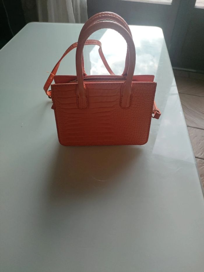 Sac à main neuf