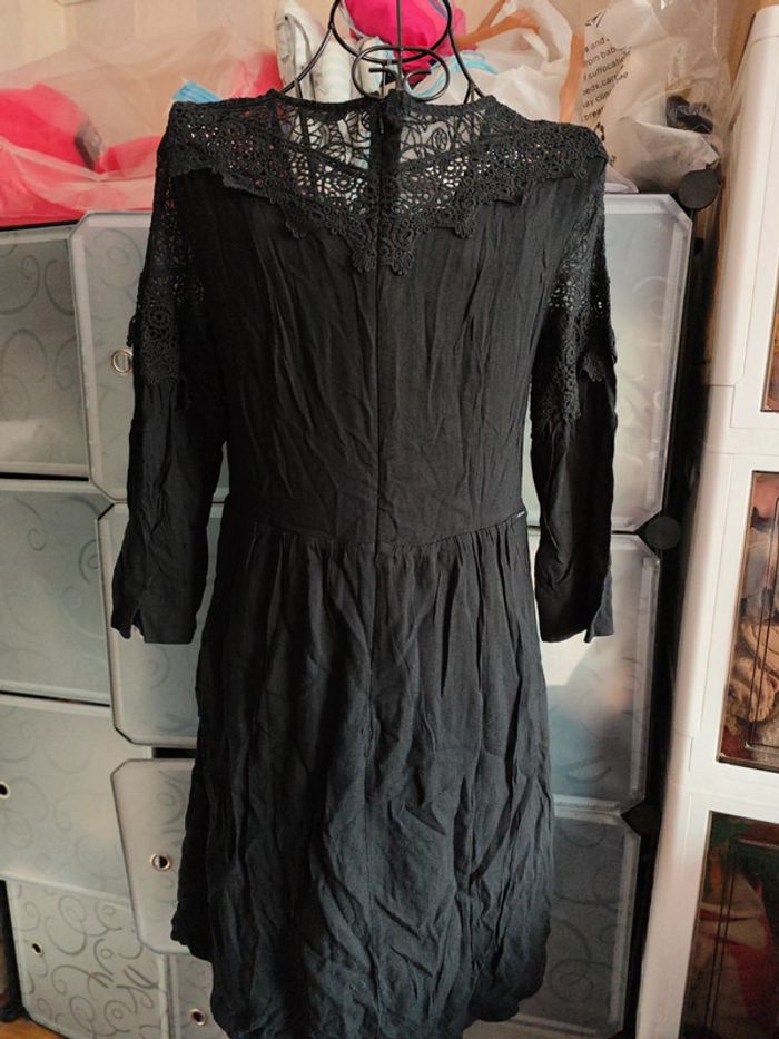 Robe manches longues Col v en noir uni - photo numéro 2