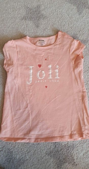 T-shirt fille 3 ans très bon état