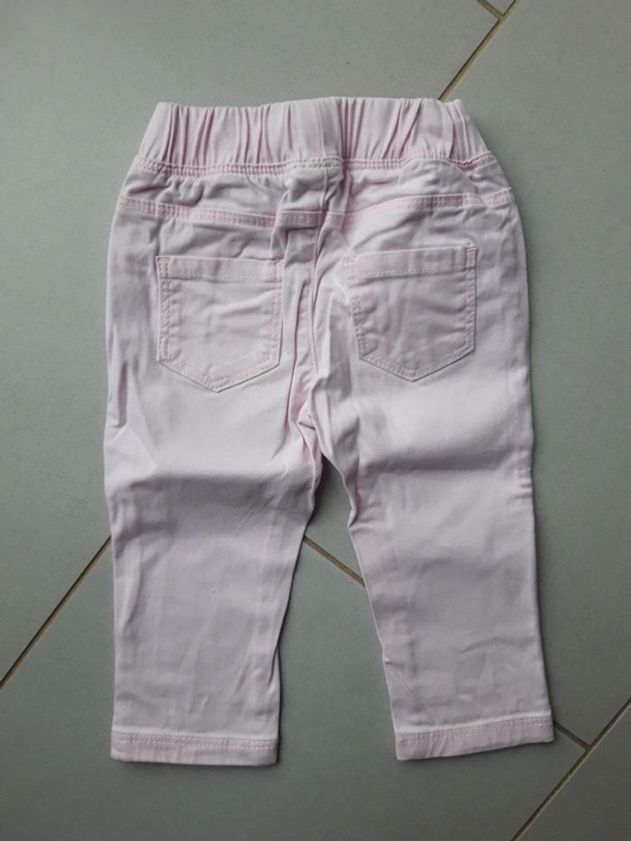 Pantalon 6 mois - photo numéro 2