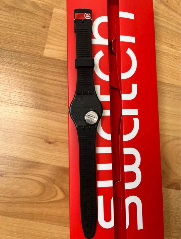 Montre Swatch - photo numéro 2