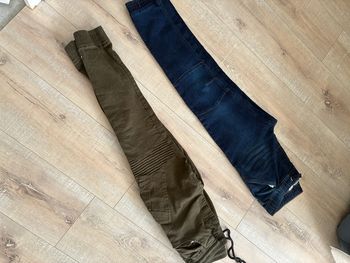 Lot de 2 cargos 12ans 