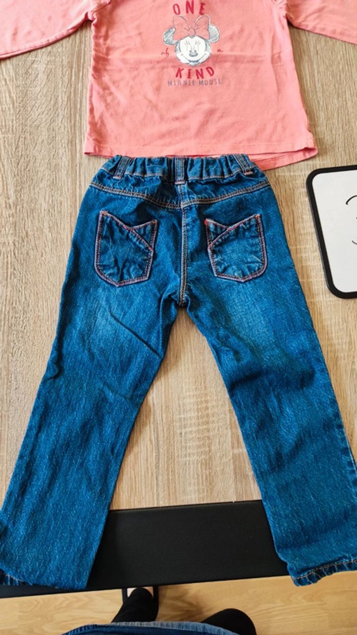 T-shirt et pantalon taille 3 ans - photo numéro 5