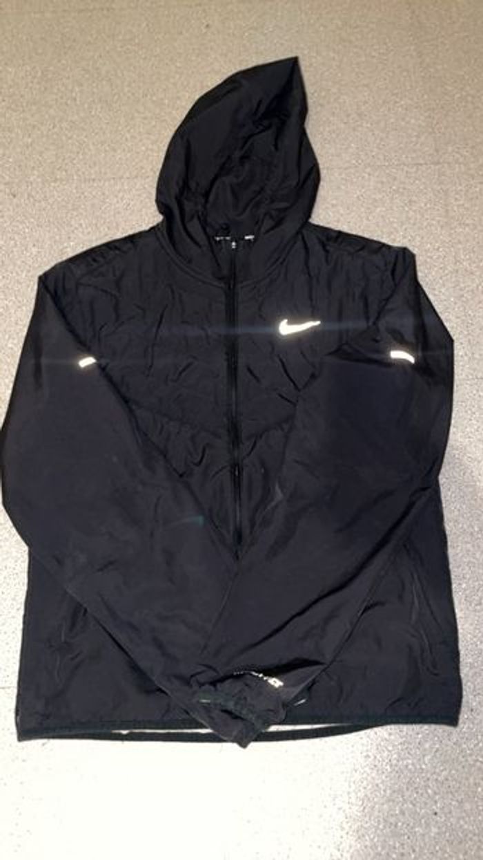 Veste Nike running therma fit rare négociable - photo numéro 2
