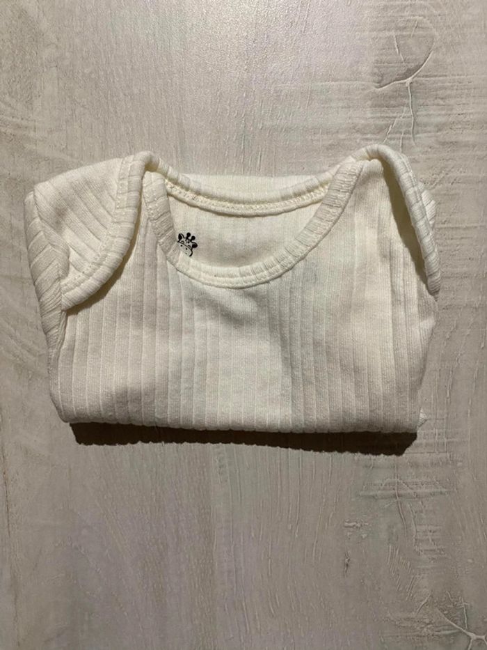 Lot de body Bebe manches courte taille 1 mois 50/56 - photo numéro 5