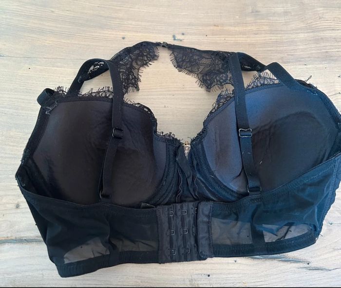 Soutien gorge undiz push up armatures 90D - photo numéro 3