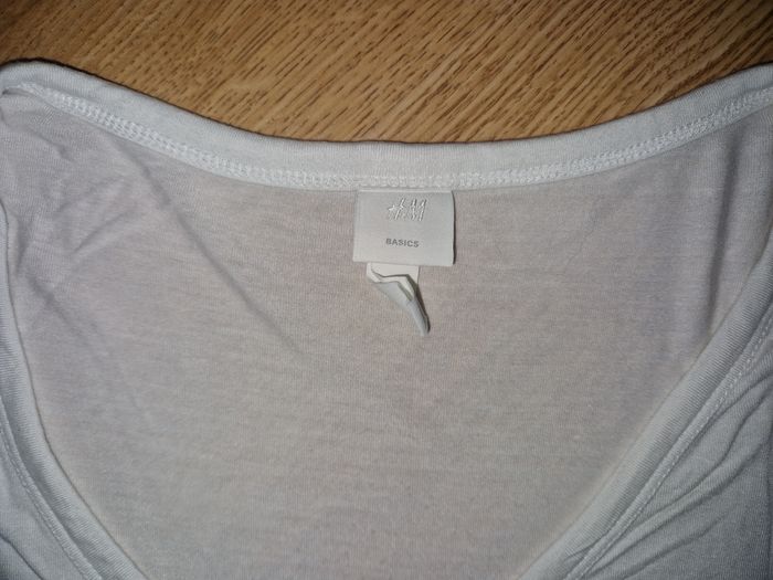 T shirt H&M blanc taille S TBE - photo numéro 2