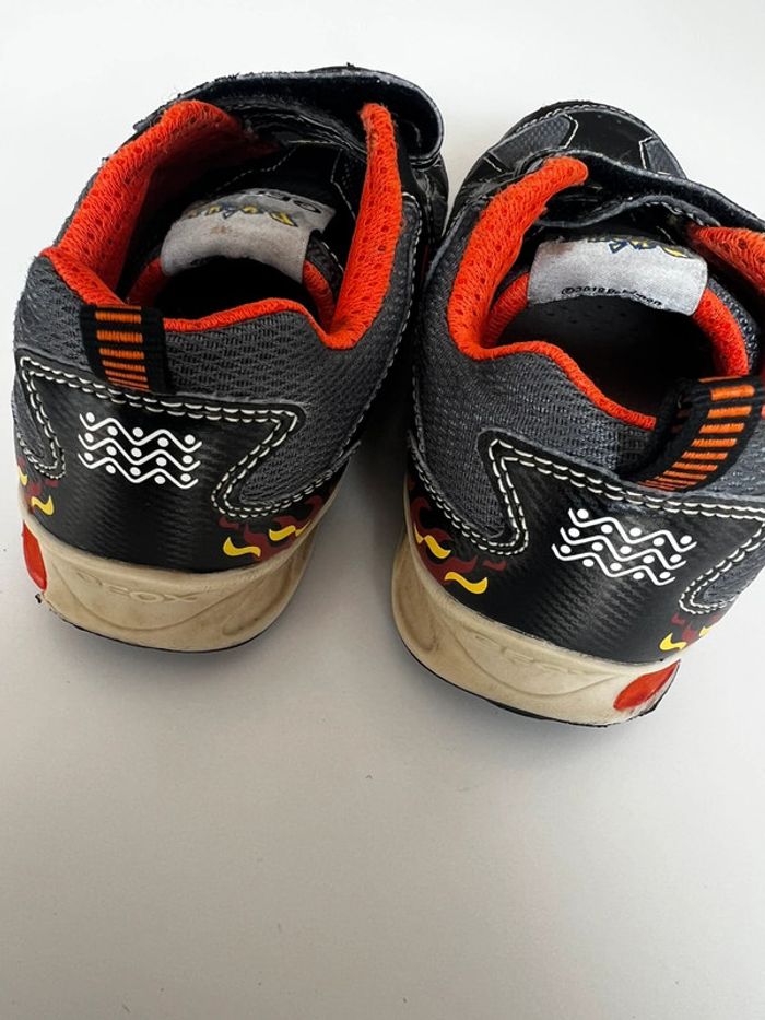 Baskets Geox Pokémon Dracaufeu - photo numéro 3