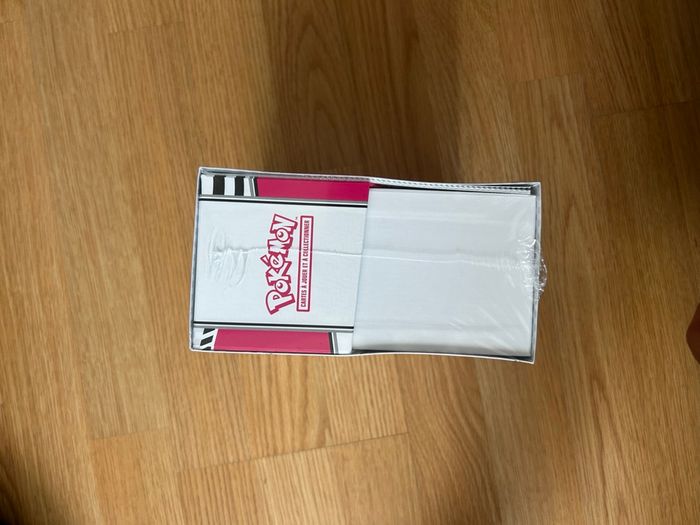 Pokemon ETB Flamme Blanche EV10.5 - photo numéro 5
