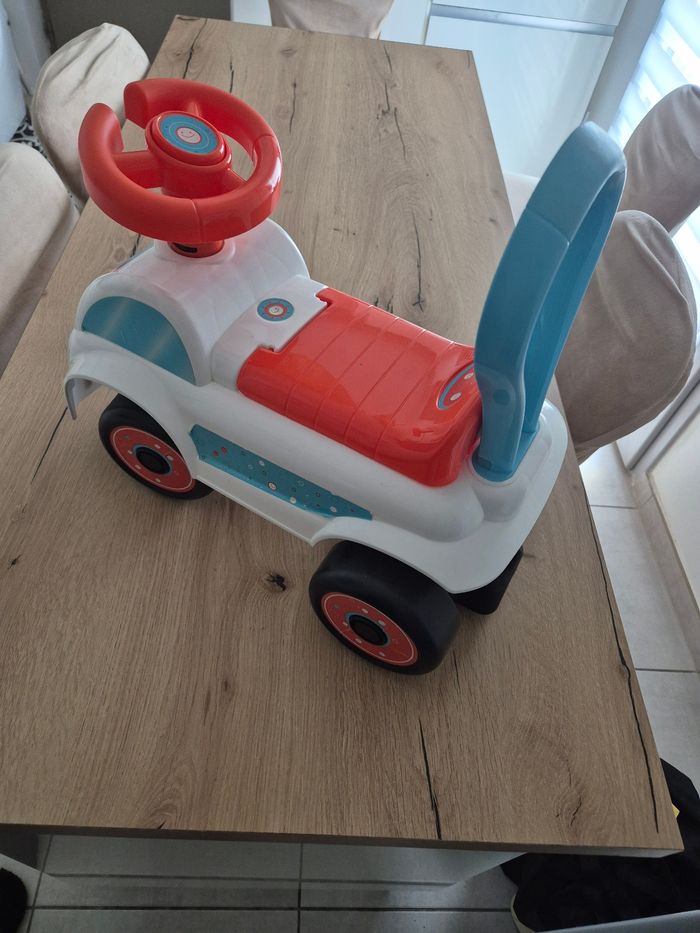 trotteur porteur enfant avec coffre - photo numéro 3