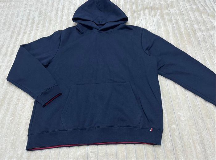 Sweat marine - photo numéro 2