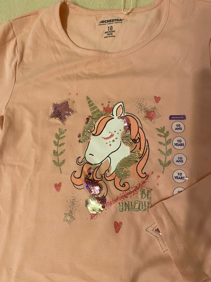 🦄 Tee-shirt manches longues fille – Neuf avec étiquette – Taille 10 ans - photo numéro 2