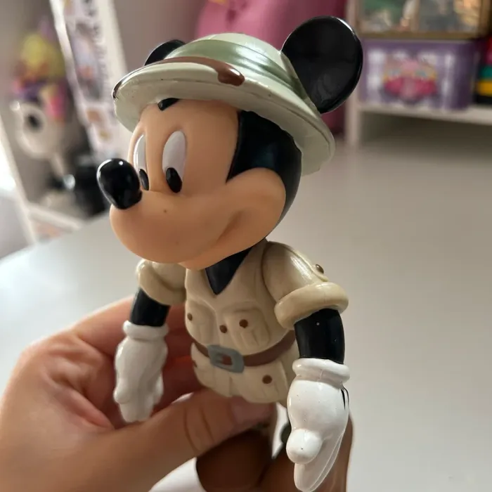 Figurine articulée disney mickey explorateur vintage - photo numéro 4