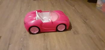 Gros lot barbies toutes les accessoires plus 25 barbies 6 Ken et bébé et ados