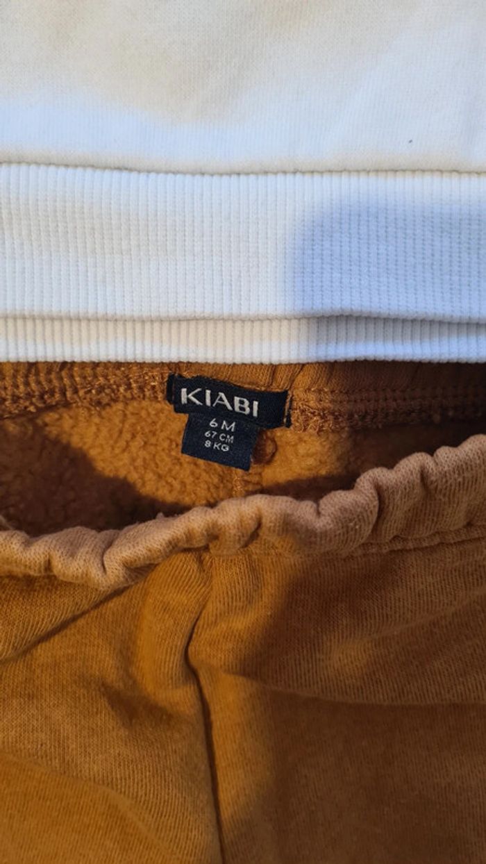 Ensemble 6 mois - photo numéro 2