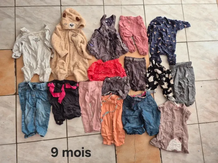 Vends vêtements bébé fille 9 mois (voir tarif) - photo numéro 10