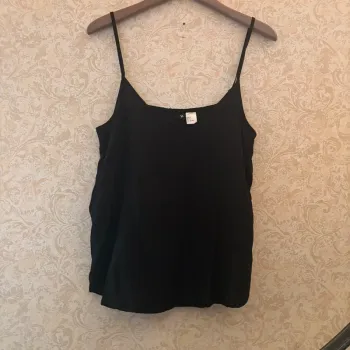 Top H&M • noir • 36 🌿