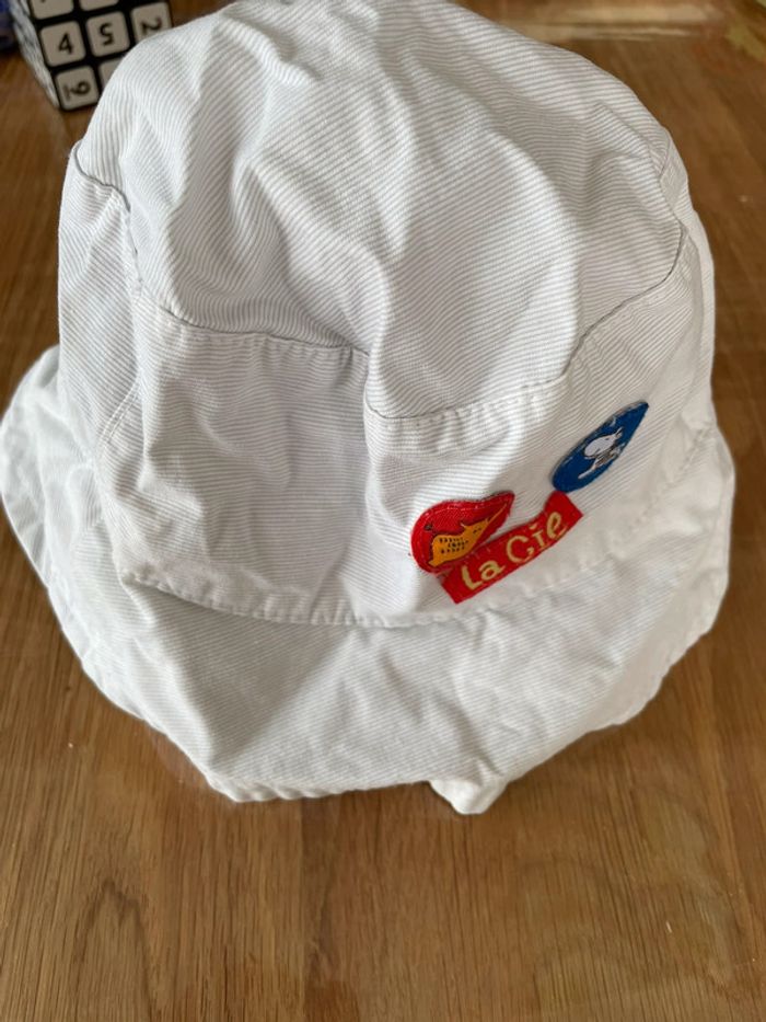 Chapeau T1