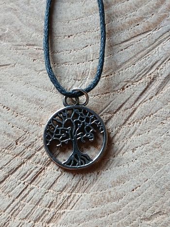 Collier arbre vie vie argenté 