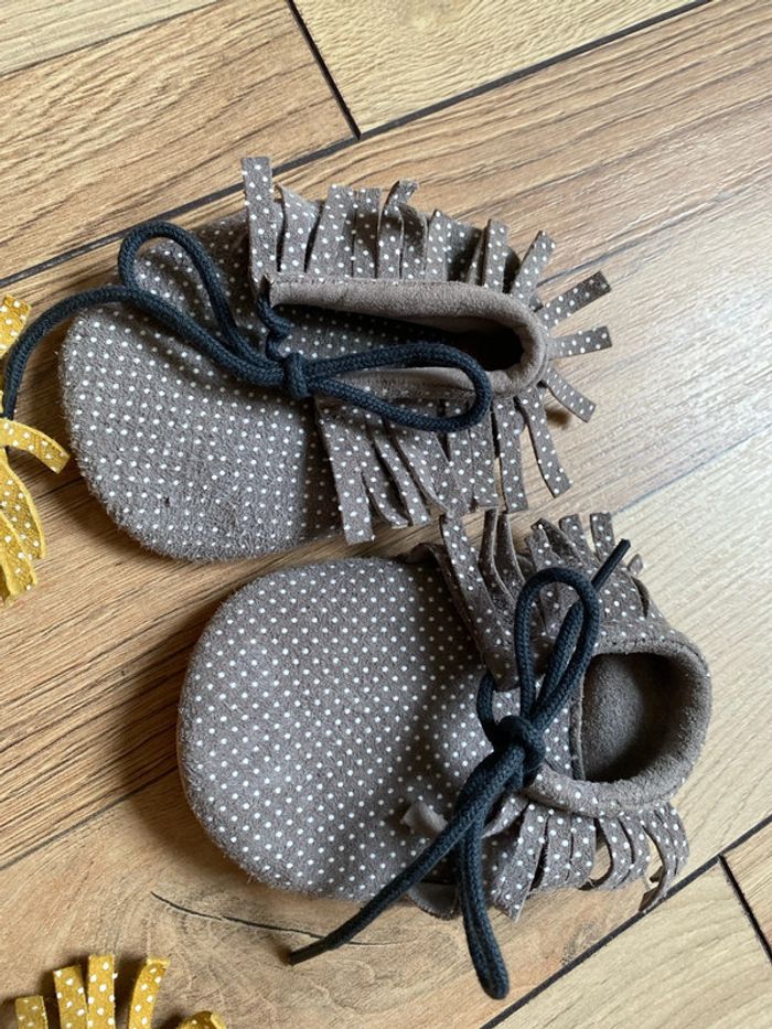 Lot chaussons cuir - photo numéro 3