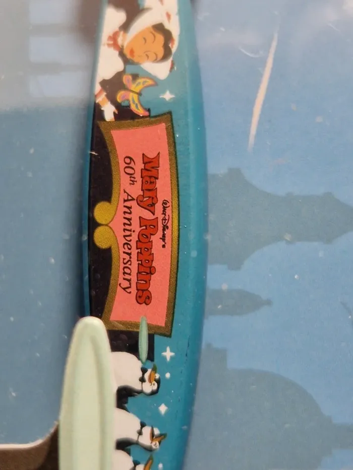 D262- Clé de la cérémonie d'ouverture du 60e anniversaire de Mary Poppins - Disney - photo numéro 4