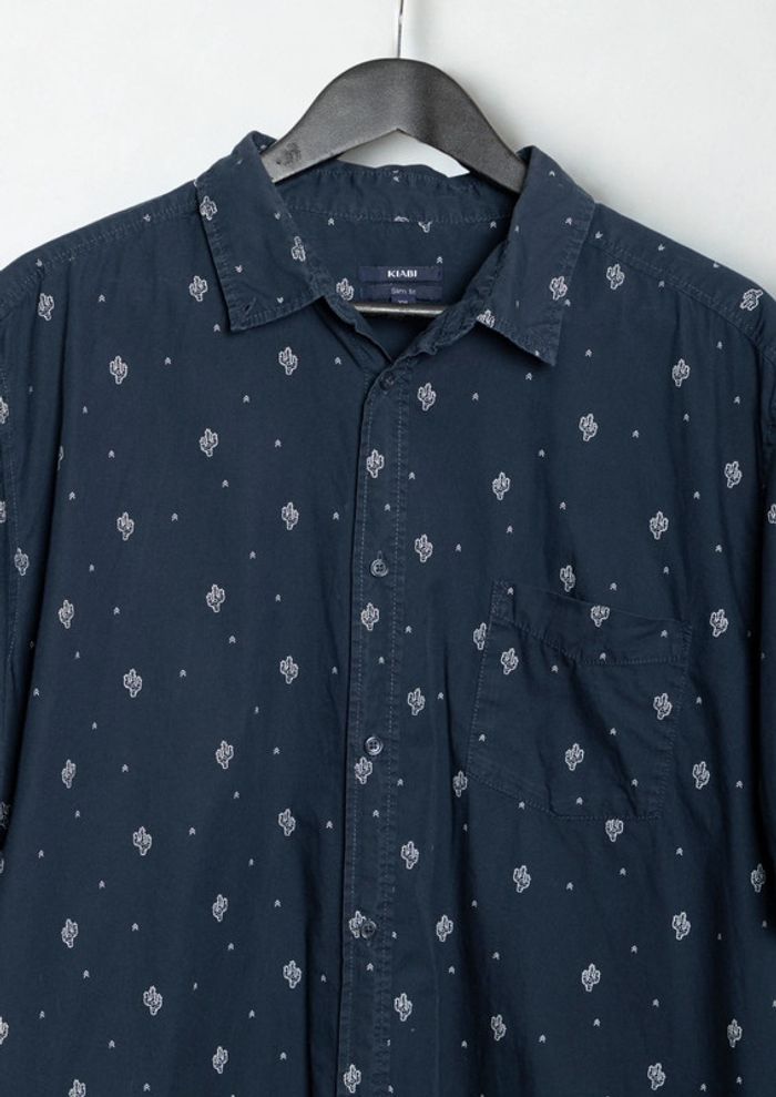 Chemise bleu marine motif cactus 100% coton • Cactus patterned navy shirt Size XXL - photo numéro 3