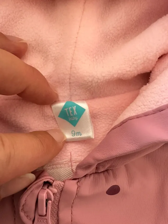 Imperméable rose - photo numéro 2
