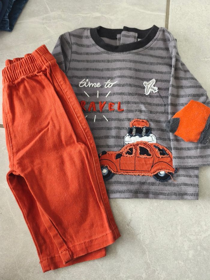 Lot vêtements garçon 3 mois (30 pièces) - photo numéro 6