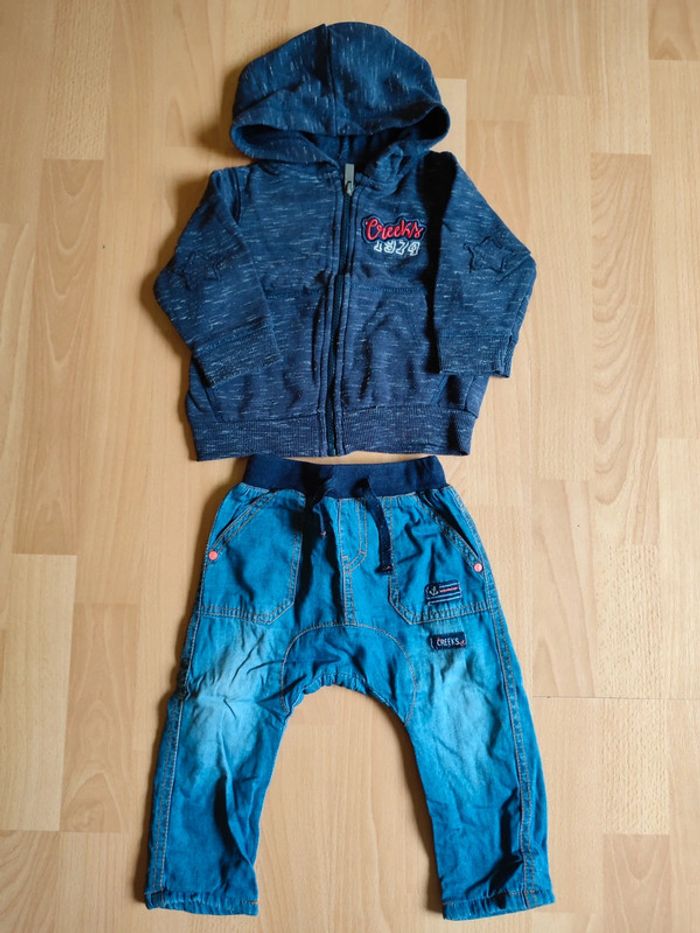 Lot tenue pantalon sarouel Denim doublé + sweat zippé à capuche Creeks en 18M