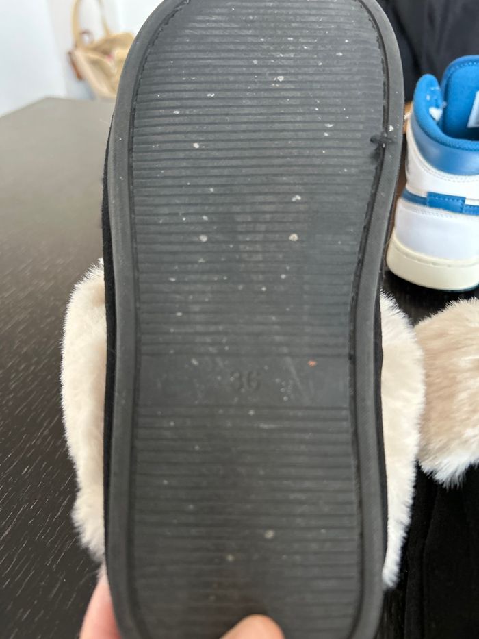 Chaussons - photo numéro 2