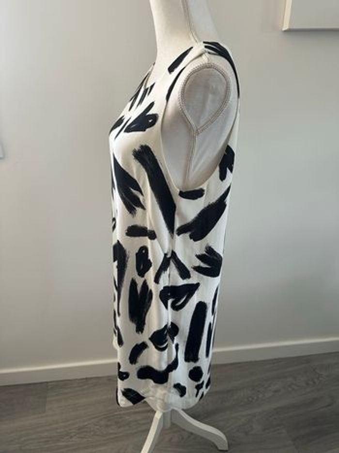 Robe bariolée abstraite peinture cœur blanche et noire H&M T38 M - photo numéro 4