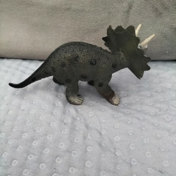 Figurine dinosaure 2008 - photo numéro 4