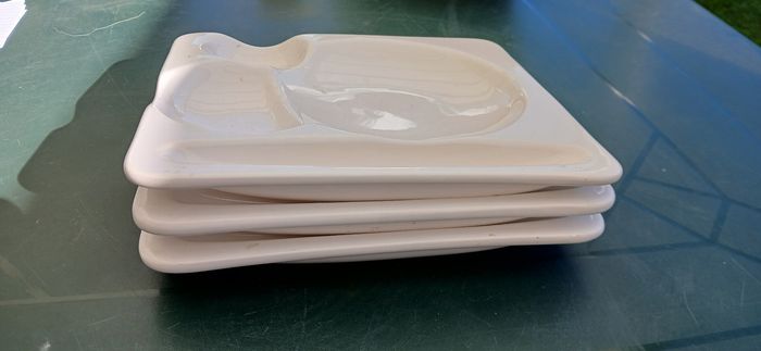 3 assiettes - photo numéro 2
