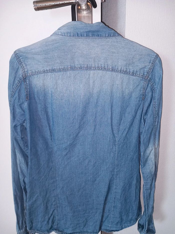 Chemise en jeans Cache-cache Taille 36 TBE - photo numéro 3