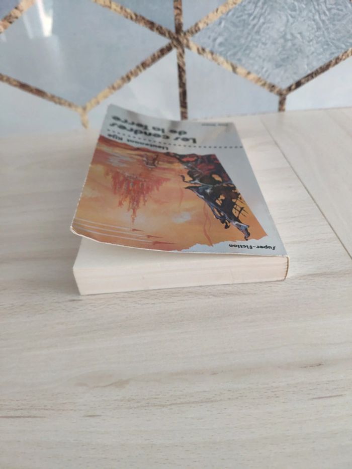 Livre poche super fiction les cendres de la terre Kijé - photo numéro 7