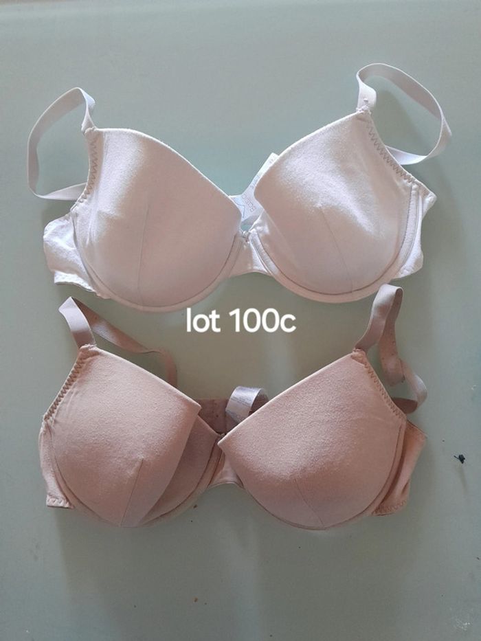Lot 2 Soutien-gorge 100C