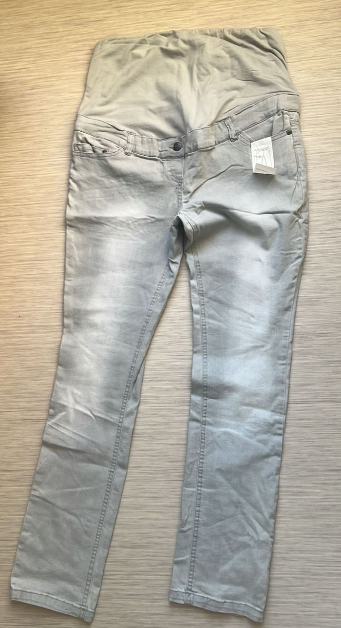 Jean de grossesse Neuf vert baudet Taille 42 - photo numéro 2