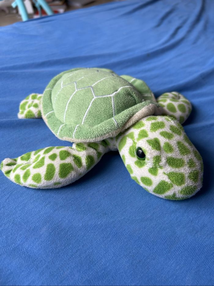 Peluche tortue nature planet